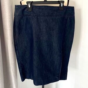 Express Dark Denim Tailored Midi Skirt Sz 8
